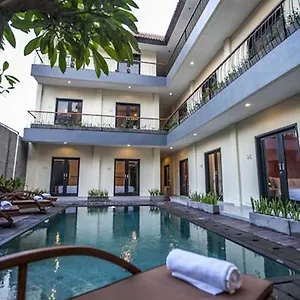 Hotel Zuk ***